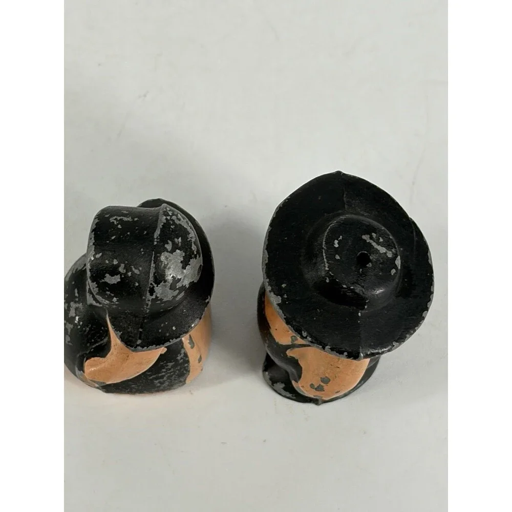 Vintage Cast Iron Salt & Pepper Shakers Amish Couple Man & Woman Peach Black